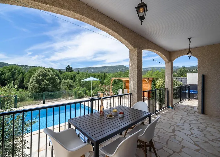 Wine Country Family Félines-Minervois